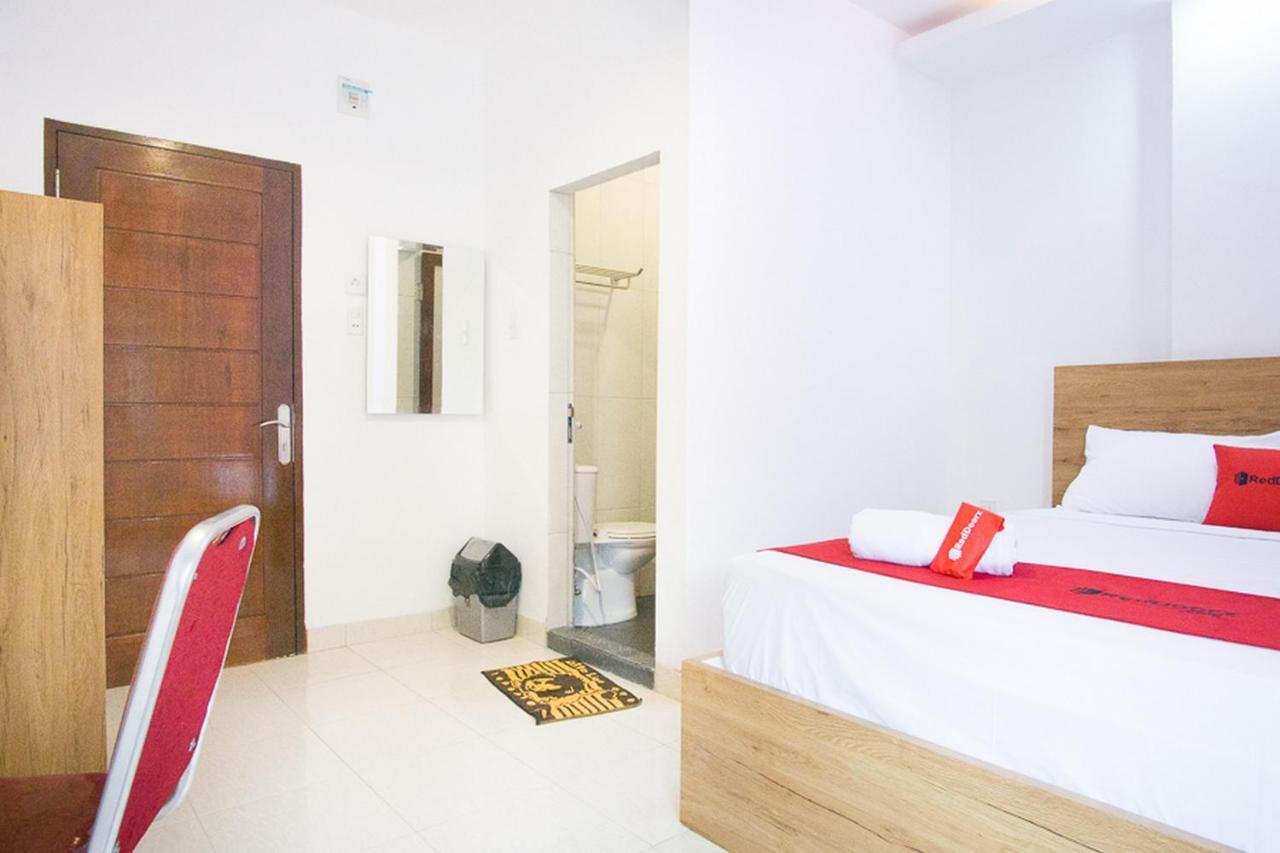 Reddoorz @ Rs Adam Malik Medan Hotel Екстериор снимка