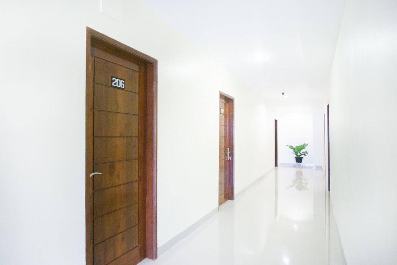Reddoorz @ Rs Adam Malik Medan Hotel Екстериор снимка